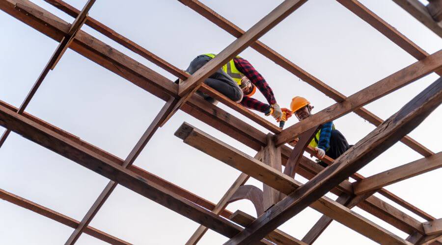 Expert Emergency Roof Repairs services in Greenfield Park, NY